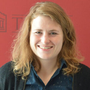 Elizabeth TETZLAFF Headshot (small)